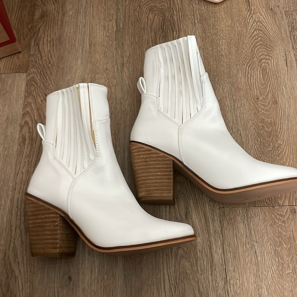 Vici white booties